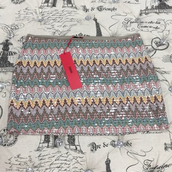 HUGO BOSS Multi-Color Chevron Sequin Mini Skirt - Picture 2 of 11